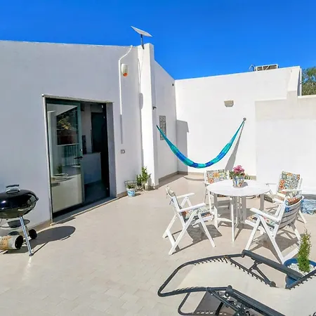 Margus Apartment Punta Braccetto Exterior photo