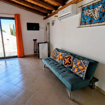 Margus Apartment Punta Braccetto Exterior photo
